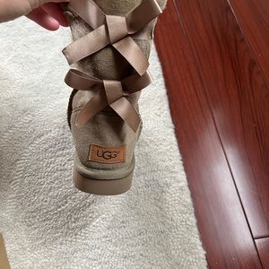 Size 6 ugg boots